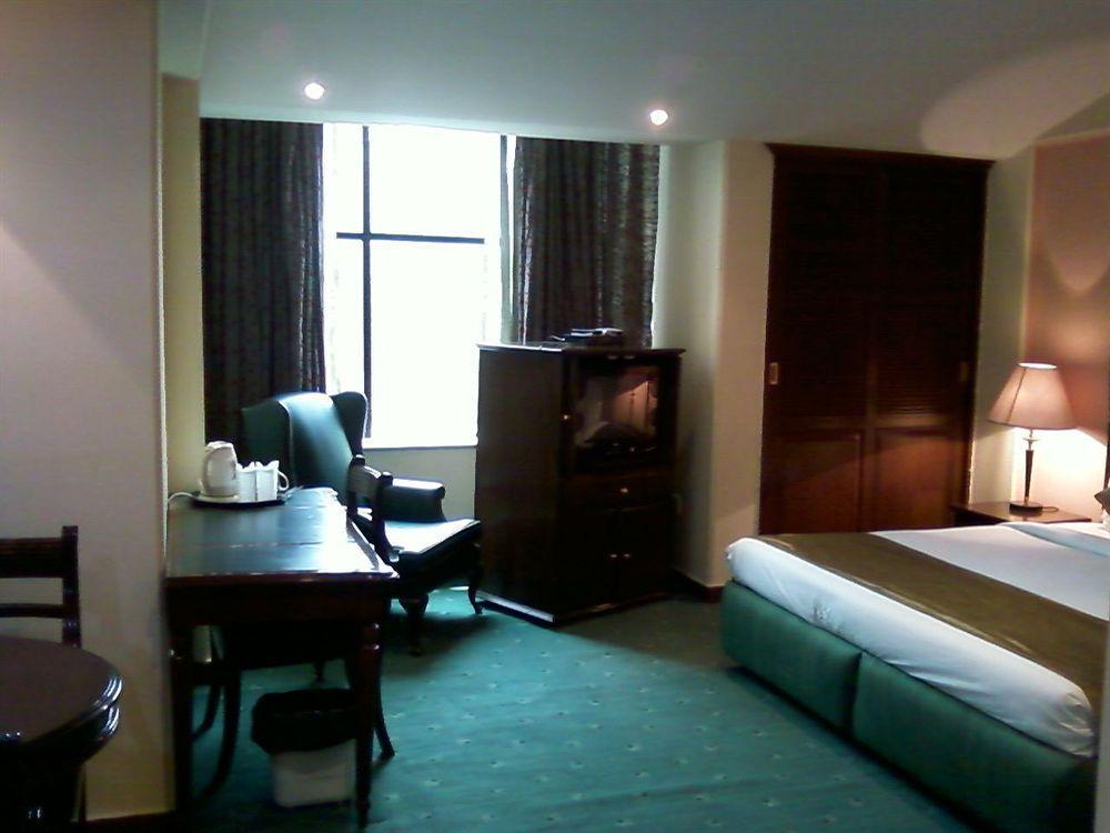 Hotel Treebo Corporate Park Nowe Delhi Zewnętrze zdjęcie