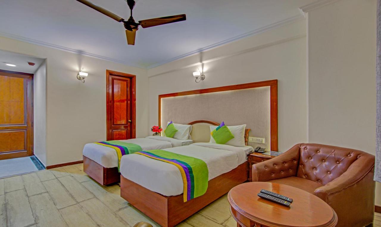 Hotel Treebo Corporate Park Nowe Delhi Zewnętrze zdjęcie