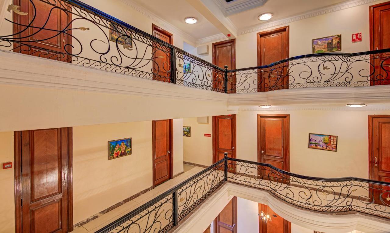 Hotel Treebo Corporate Park Nowe Delhi Zewnętrze zdjęcie