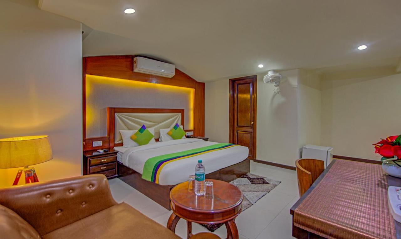 Hotel Treebo Corporate Park Nowe Delhi Zewnętrze zdjęcie