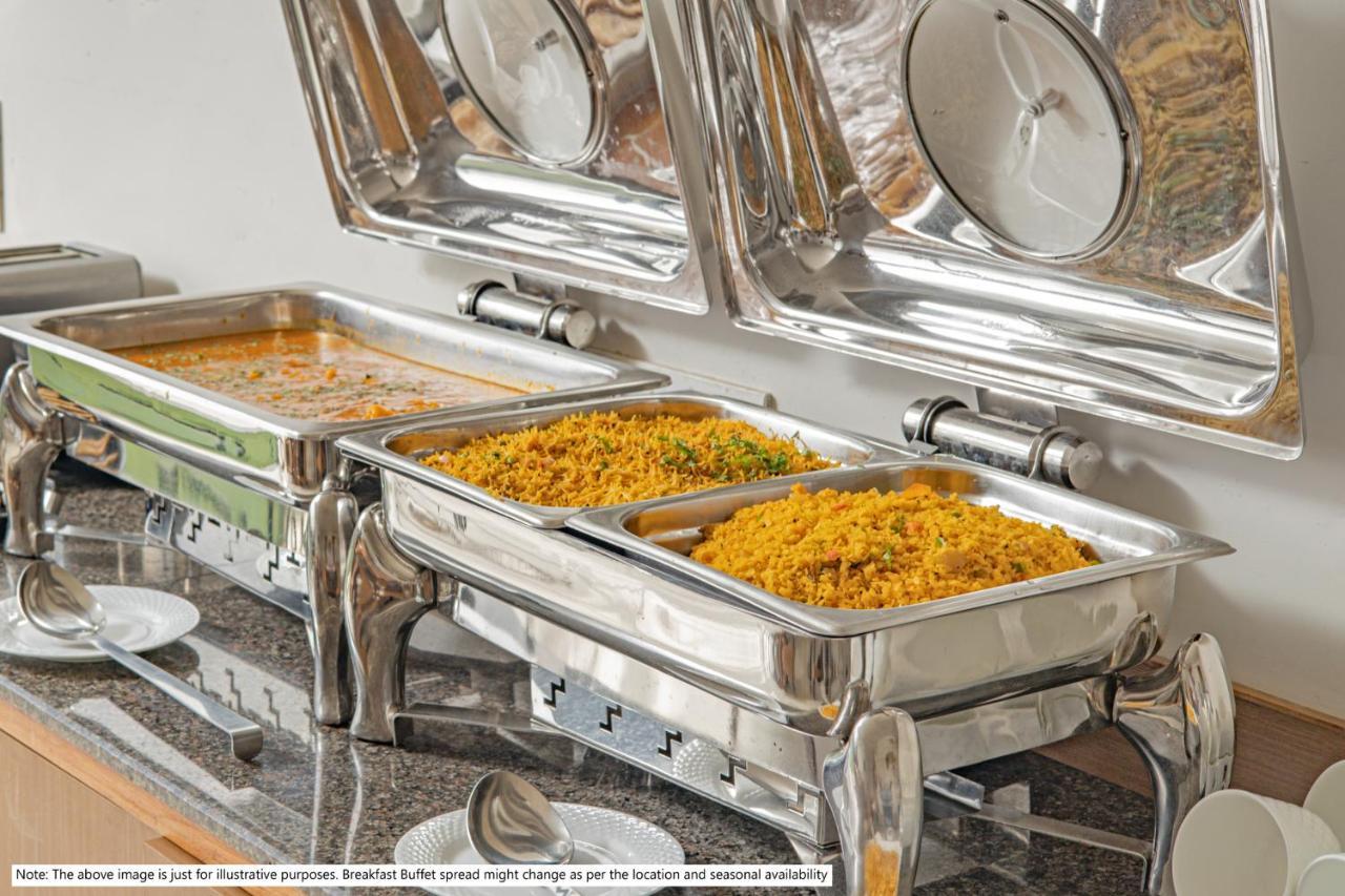 Hotel Treebo Corporate Park Nowe Delhi Zewnętrze zdjęcie